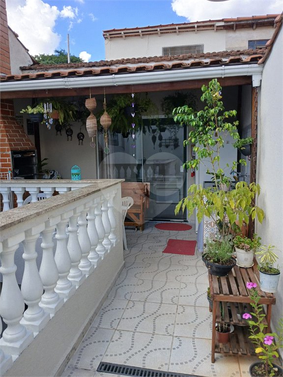 Sobrado à venda com 3 quartos, sendo 1 suíte, em Jardim Humaitá, São Paulo, SP