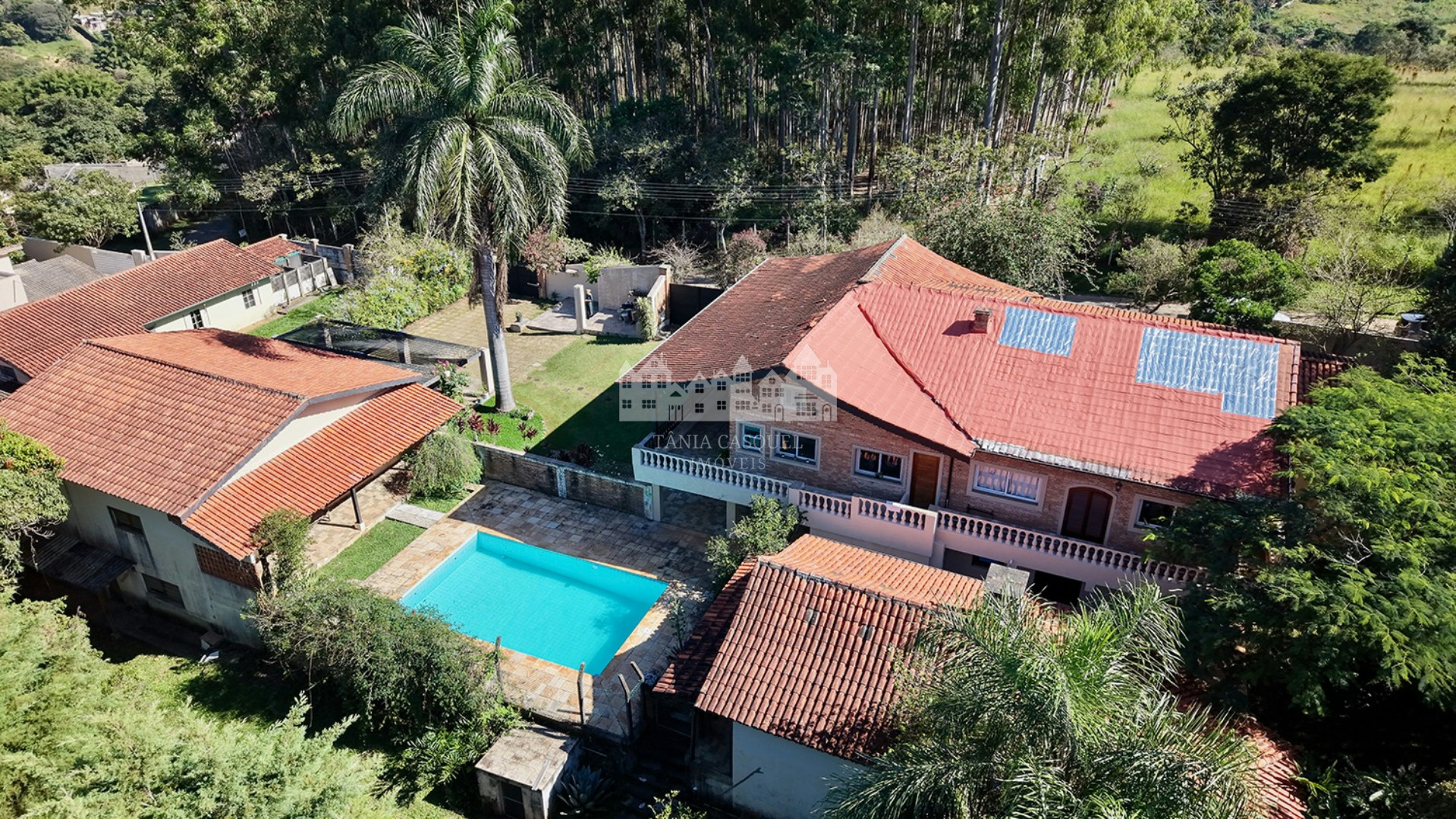 Sítio, 5 quartos, 2400 m² - Foto 2
