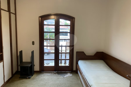 Sobrado à venda com 4 quartos, sendo 3 suítes, em Planalto Paulista, São Paulo, SP