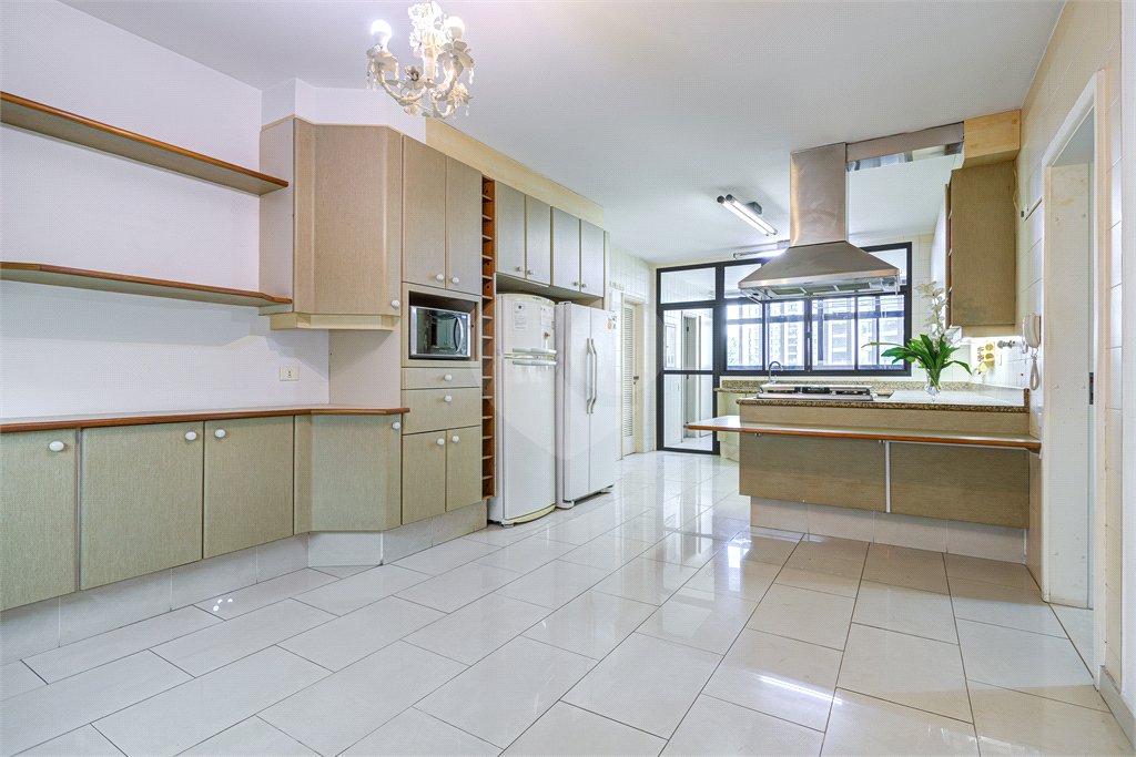 Apartamento à venda com 4 suítes em Alto da Boa Vista, São Paulo, SP
