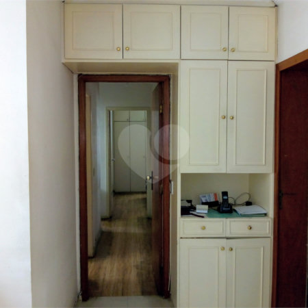 Apartamento à venda com 3 quartos, sendo 1 suíte,  em Vila Uberabinha, São Paulo, SP