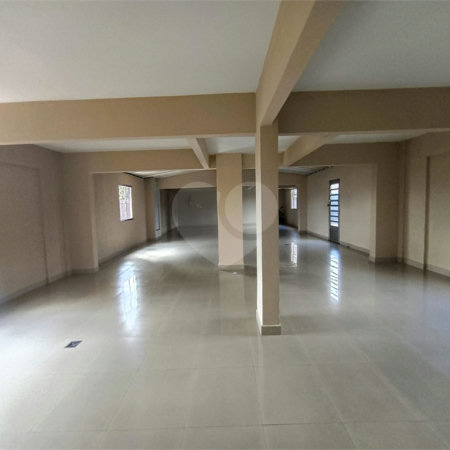 Apartamento à venda com 2 quartos em Chora Menino, São Paulo, SP