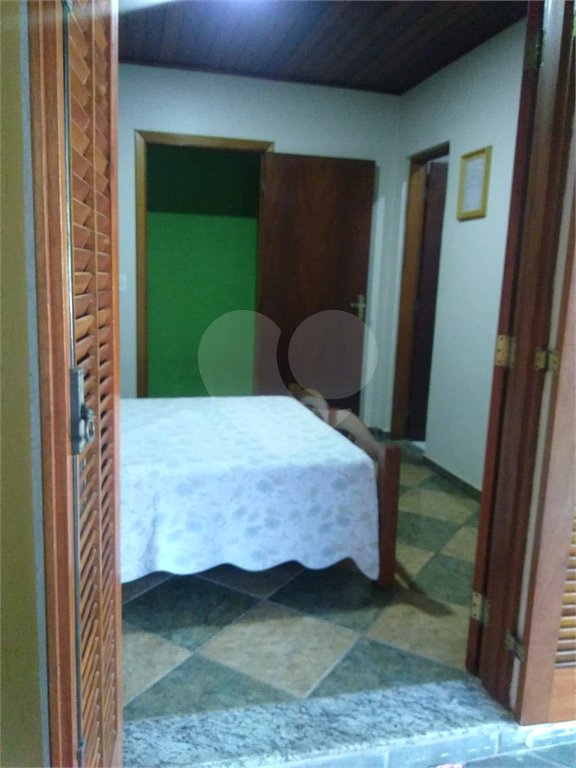 Chácara à venda com 4 suítes em Jundiaizinho (terra Preta), Mairiporã, SP