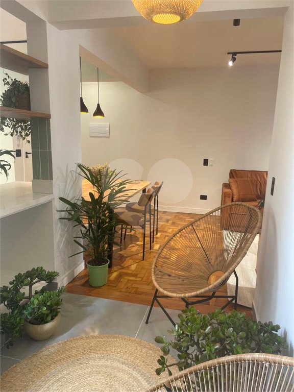 Apartamento à venda com 2 suítes em Pinheiros, São Paulo, SP