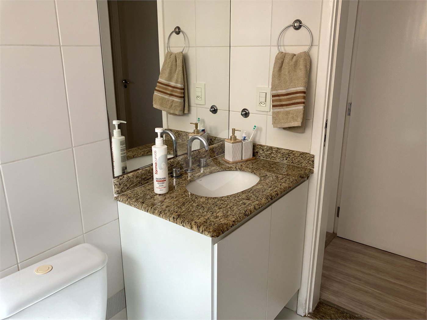 Apartamento à venda com 3 quartos, sendo 1 suíte, em Parque Campolim, Sorocaba, SP