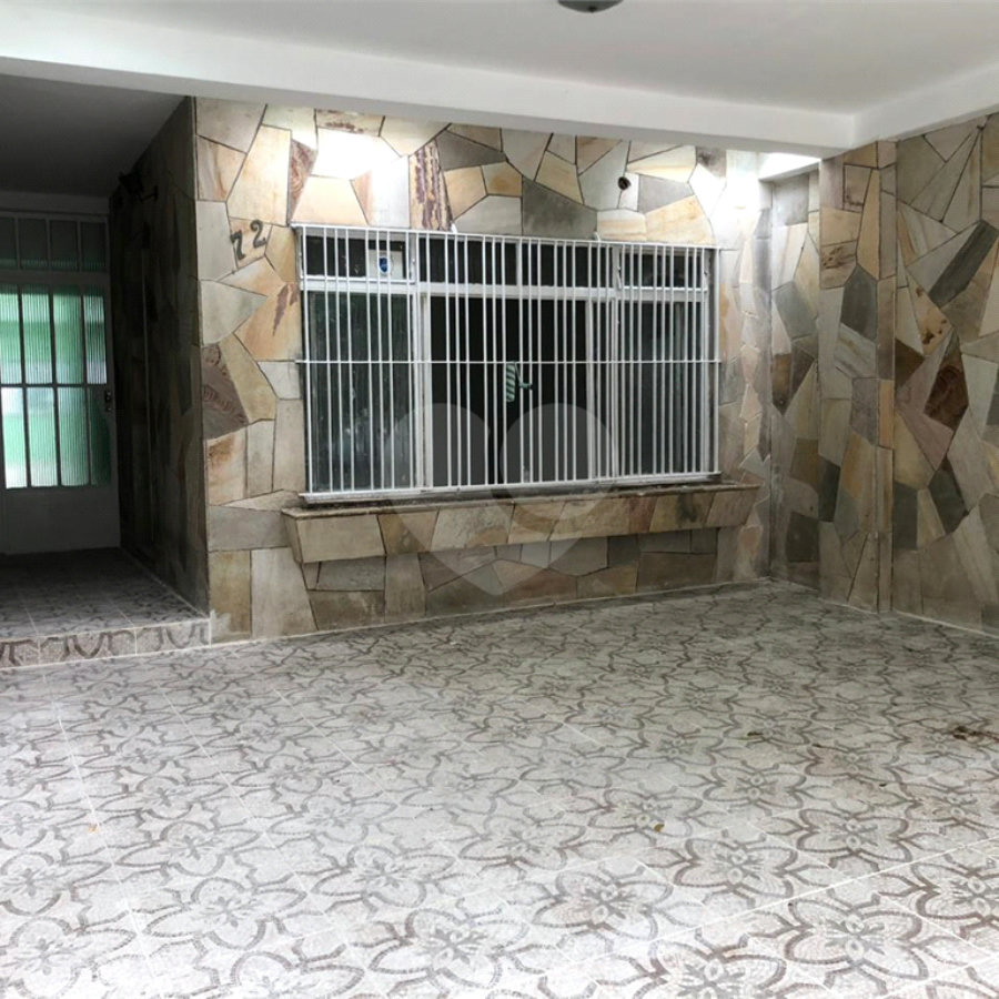 Sobrado à venda com 3 quartos em Jardim Humaitá, São Paulo, SP