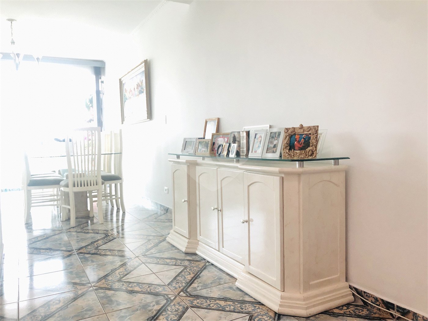 Sobrado à venda com 3 quartos, sendo 1 suíte, em Vila Romero, São Paulo, SP