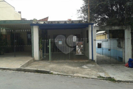 Casa Térrea à venda com 4 quartos, sendo 1 suíte, em Santa Teresinha, São Paulo, SP