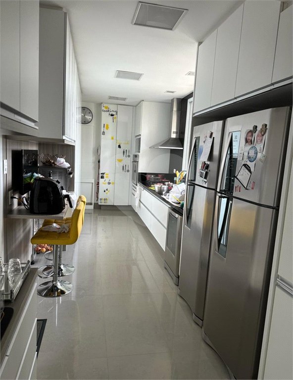 Apartamento à venda com 3 quartos, sendo 1 suíte, em Higienópolis, São Paulo, SP