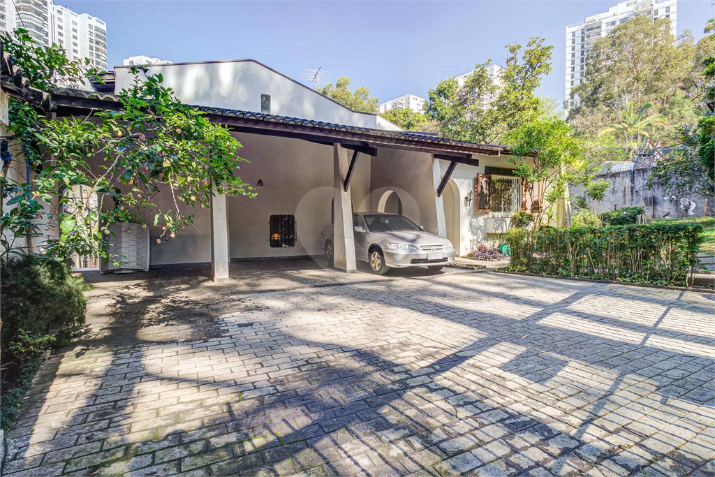 Casa à venda com 3 suítes em Jardim Marajoara, São Paulo, SP