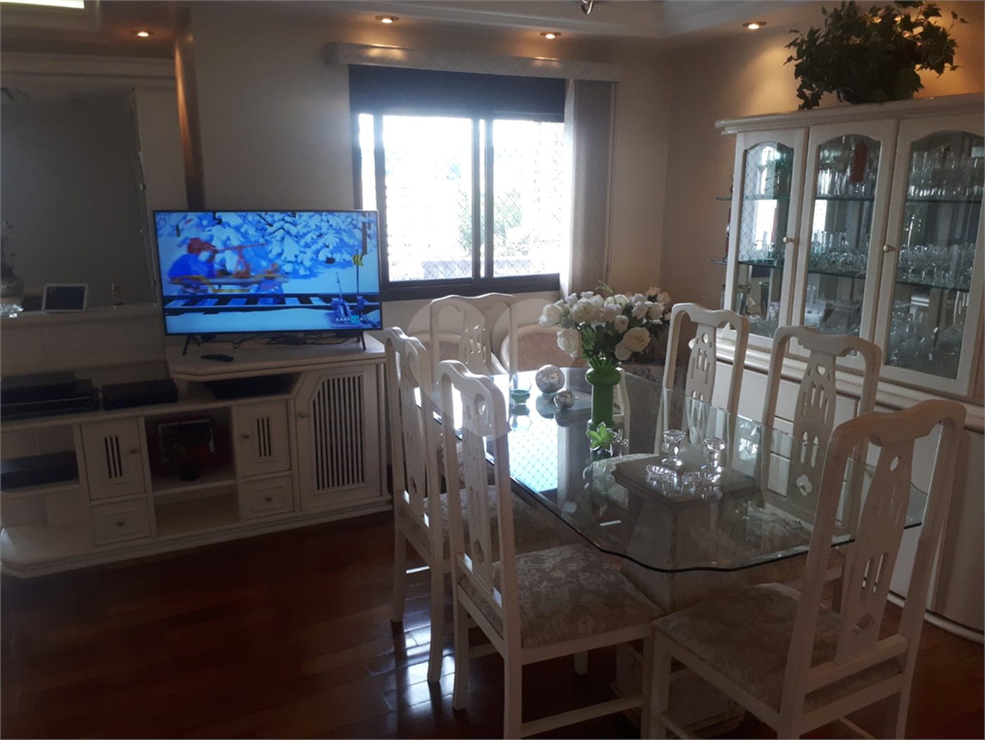 Apartamento à venda com 3 quartos, sendo 2 suítes, em Santana, São Paulo, SP