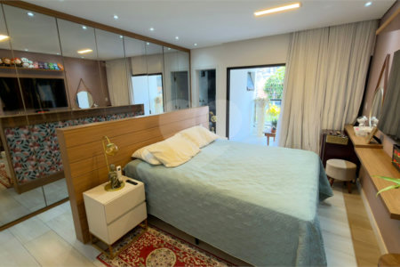 Sobrado à venda com 3 quartos, sendo 1 suíte, em Vila Paulicéia, São Paulo, SP