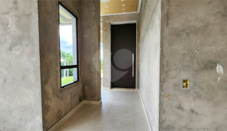 Casa à venda com 3 suítes no condomínio Residencial Jardim Primavera, Louveira - SP