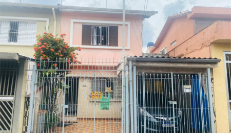 Casa à venda com 3 quartos em Vila Constança, São Paulo, SP