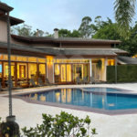 Casa à venda com 4 suítes no condomínio Halvétia Country Residencial, Indaiatuba - SP