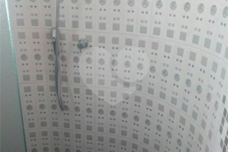 Sobrado à venda com 3 quartos, sendo 1 suíte, em Vila Mazzei, São Paulo, SP