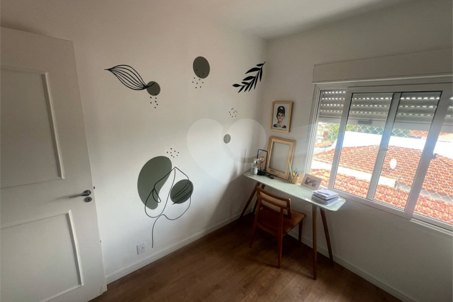 Sobrado à venda com 3 quartos, sendo 1 suíte,  em Vila Irmãos Arnoni, São Paulo, SP