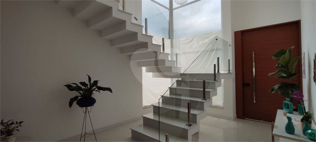 Casa à venda com 3 suítes no condomínio Bella Cittá - Villaggio II, Mogi das Cruzes - SP