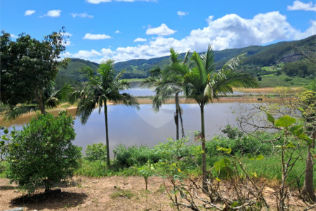 Sítio à venda no Centro, Salesópolis, SP