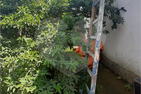 Casa à venda com 3 quartos em Alvinópolis, Atibaia, SP