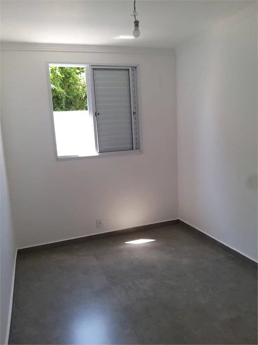 Apartamento à venda com 2 quartos em Jardim Barro Branco, Cotia, SP
