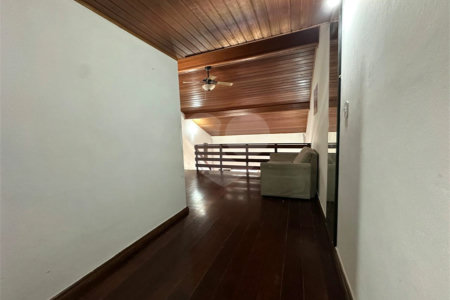 Casa em condomínio à venda com 2 quartos, sendo 1 suíte, em Ogiva, Cabo Frio, RJ
