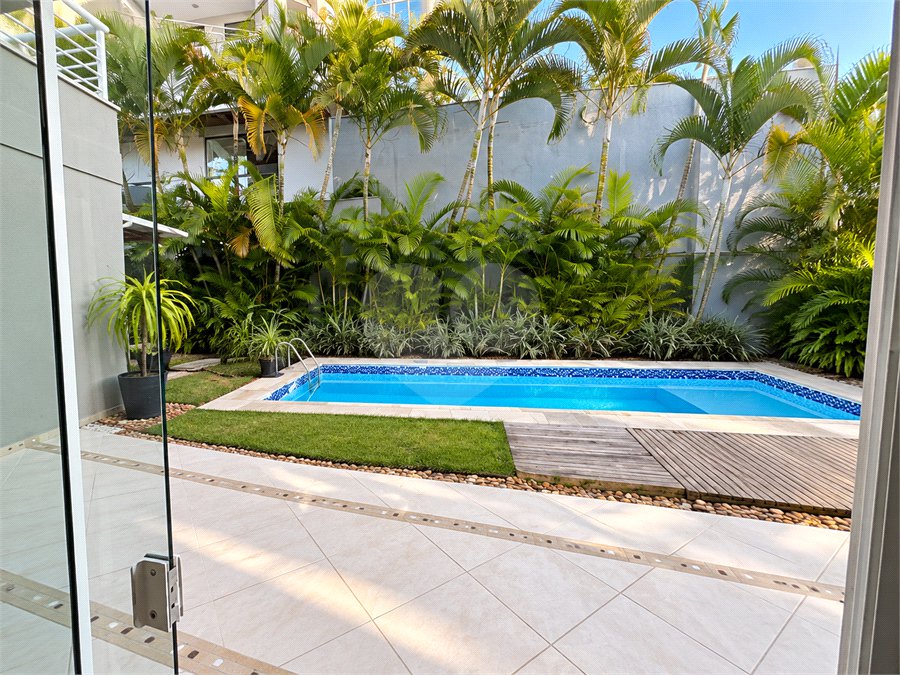 Casa à venda com 4 suítes no condomínio Swiss Park, São Bernardo do Campo - SP