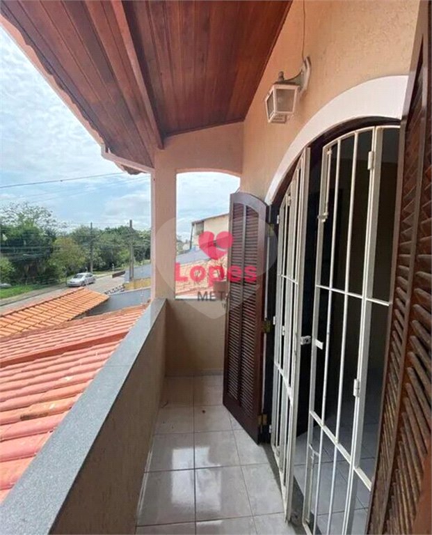Casa no Jardim das Indústrias em São José dos Campos-SP
