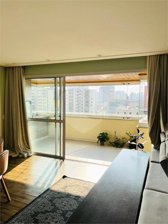 Apartamento á venda MOBILIADO com 128m², 3 suítes, 2 vagas, no centro de Santo André