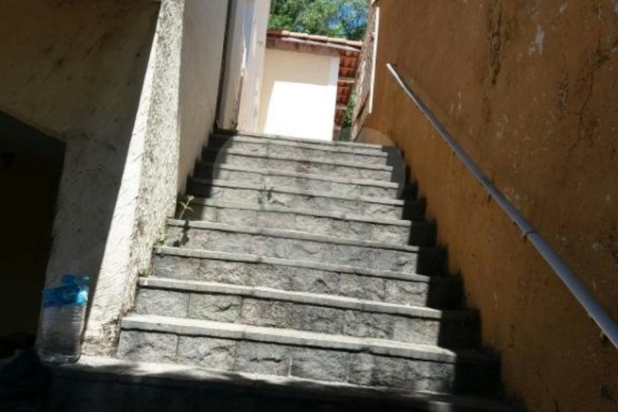 Sobrado à venda com 4 quartos, sendo 1 suíte, em Tremembé, São Paulo, SP