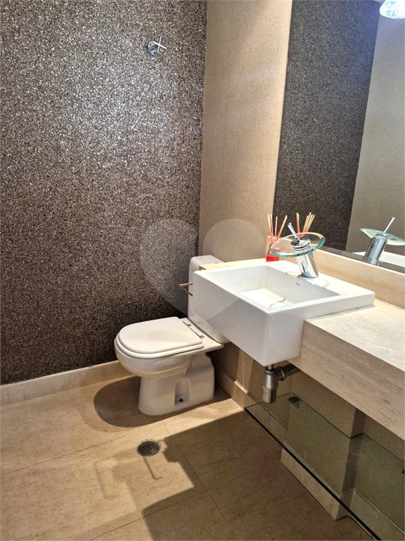 Apartamento à venda ou para alugar com 4 suítes em Alto da Boa Vista, São Paulo, SP