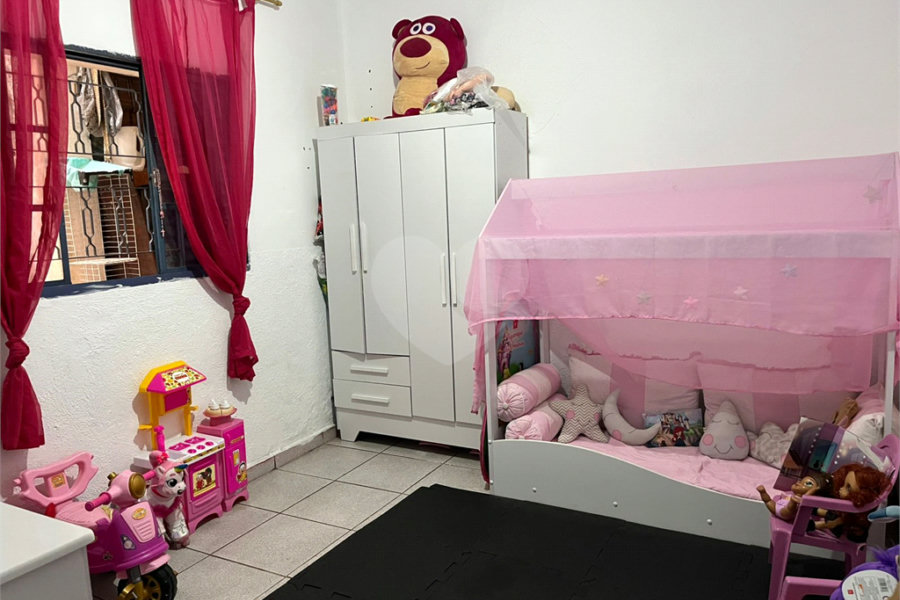 Sobrado à venda com 4 quartos, sendo 1 suíte, em Tucuruvi, São Paulo, SP