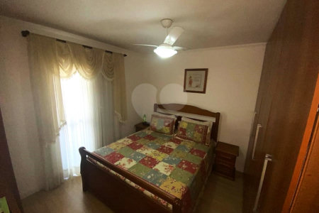 Sobrado à venda com 3 quartos, sendo 1 suíte, em Vila Nivi, São Paulo, SP