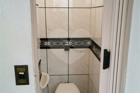 Cobertura à venda com 3 quartos em Vila Gumercindo, São Paulo, SP