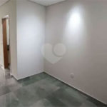 Sobrado à venda com 3 quartos, sendo 1 suíte, em Vila Marina, São Paulo, SP