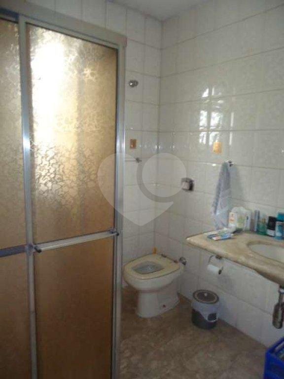 Sobrado à venda com 3 suítes em Vila Gomes, São Paulo, SP