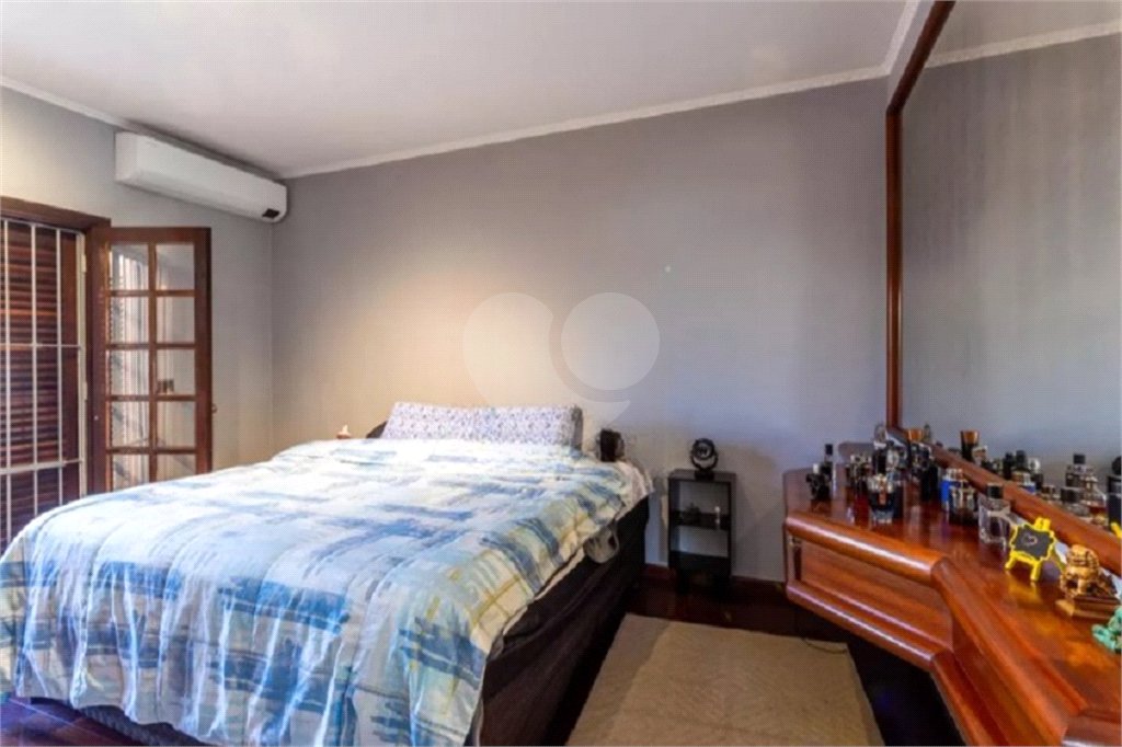 Sobrado à venda com 5 quartos, sendo 4 suítes, em Vila Galvão, Guarulhos, SP