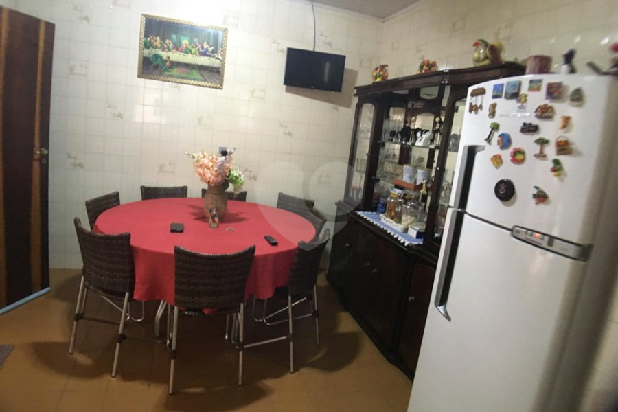 Sobrado à venda com 3 quartos em Parada Inglesa, São Paulo, SP