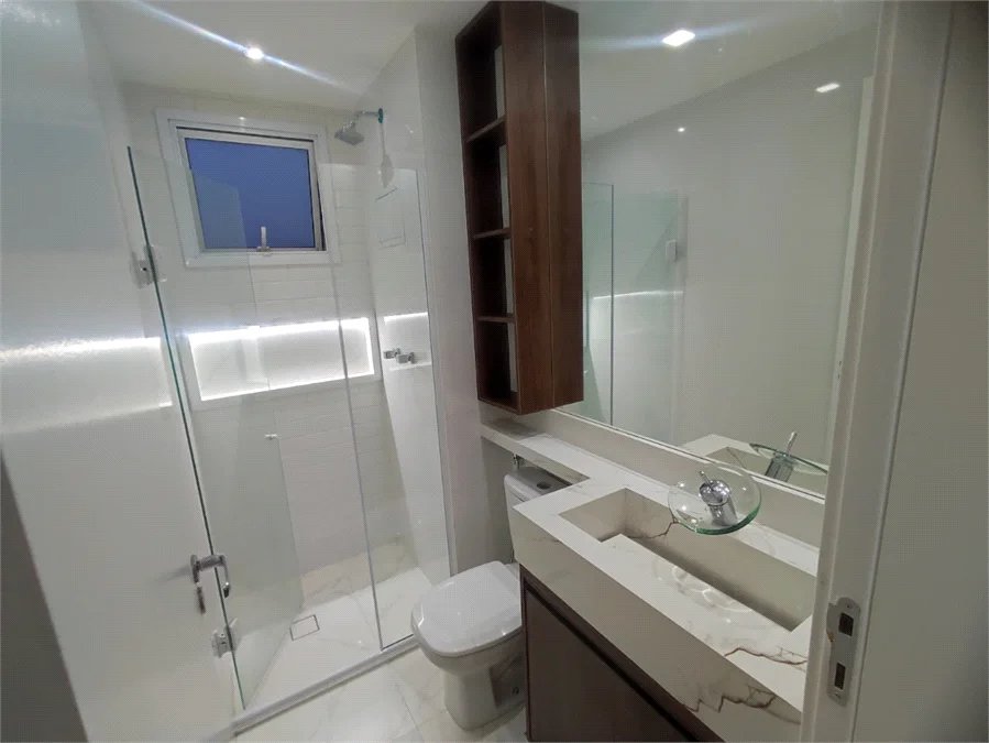 Apartamento à venda com 3 quartos, sendo 2 suítes,  em Jardim Arpoador, São Paulo, SP