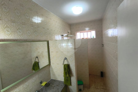 Casa à venda com 3 quartos, sendo 1 suíte, em Vila Ginez, Itapetininga, SP