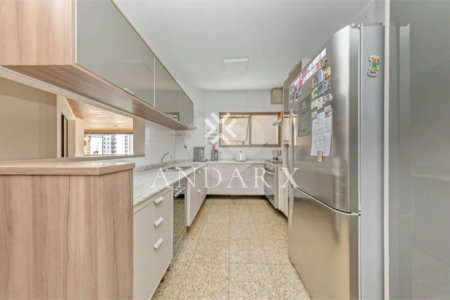 Apartamento à venda com 4 quartos, sendo 2 suítes, em Perdizes, São Paulo, SP