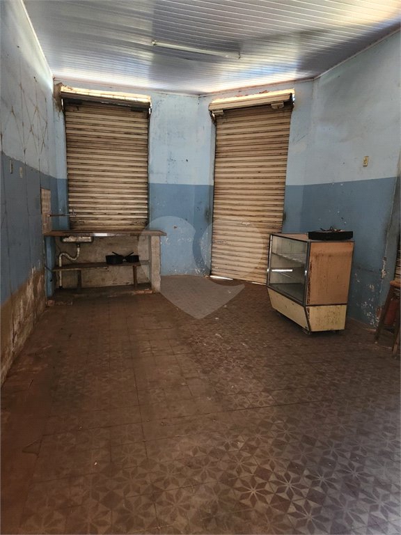 Casa à venda com 5 quartos em Jardim Ártico, Araraquara, SP