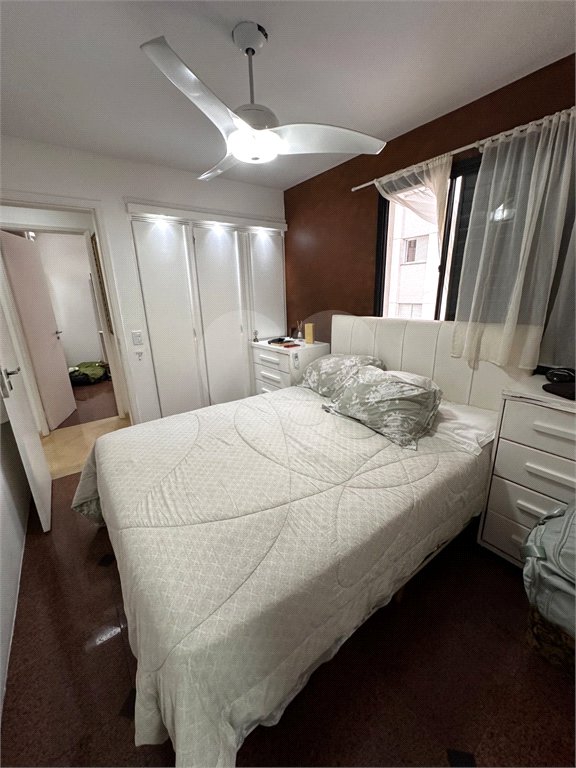 Apartamento à venda com 3 quartos, sendo 1 suíte, em Vila Regente Feijó, São Paulo, SP