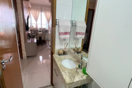 Apartamento à venda com 2 quartos em Chora Menino, São Paulo, SP