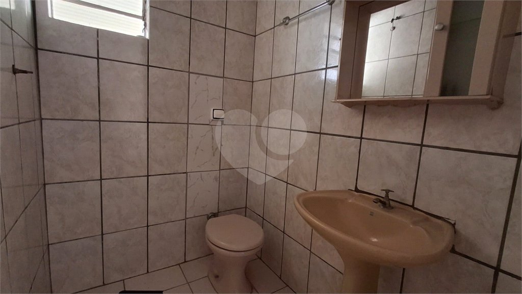 Casa à venda com 2 quartos, sendo 1 suíte,  em Jardim Archila, Votorantim, SP