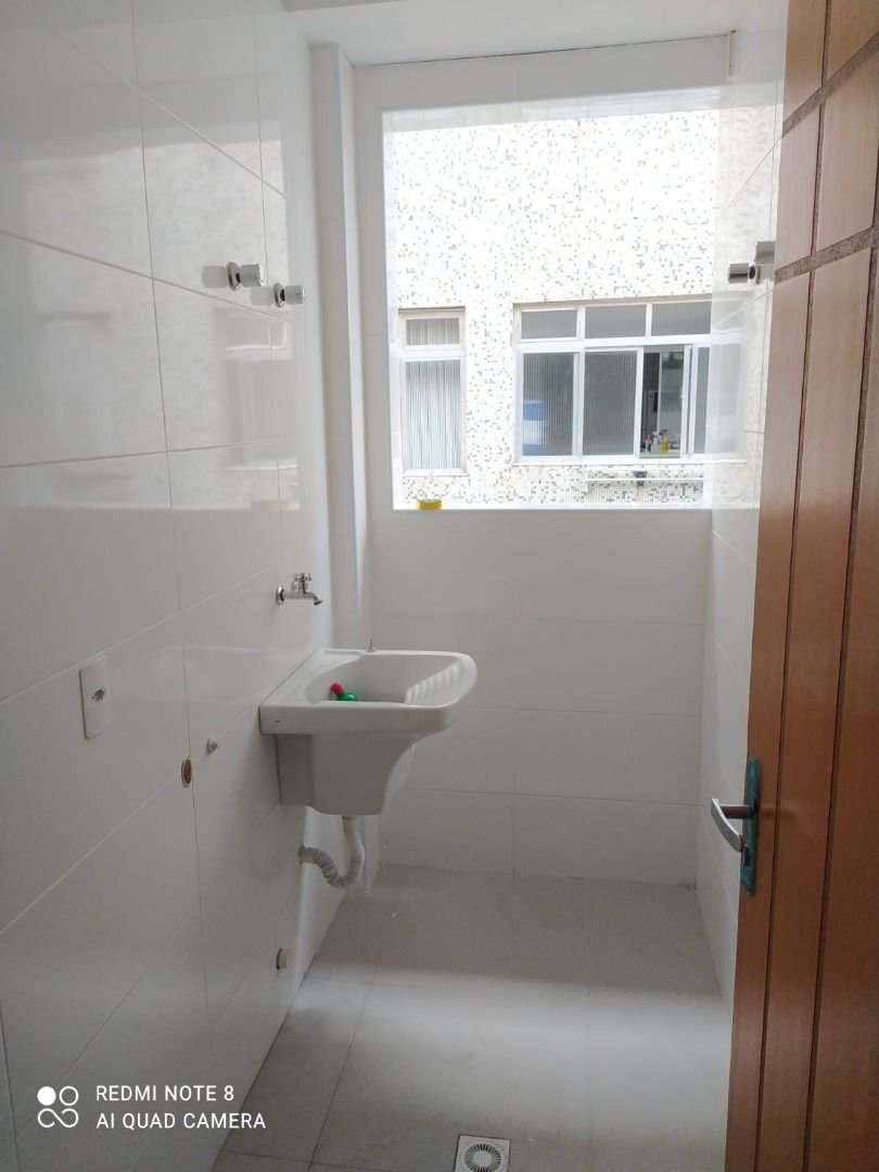 Casa com 2 dormitórios à venda, 85 m² por R$ 700.000,00 - Marapé - Santos/SP