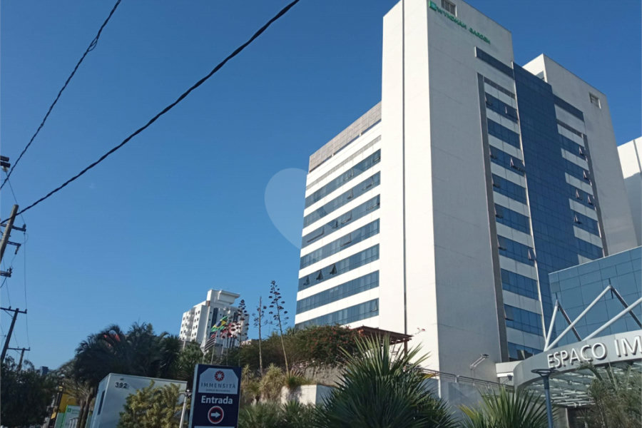 Flat à venda com 1 quarto em Santana, São Paulo, SP