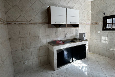 Casa à venda com 3 quartos, sendo 1 suíte, no condomínio Village da Posse, Rio de Janeiro - RJ