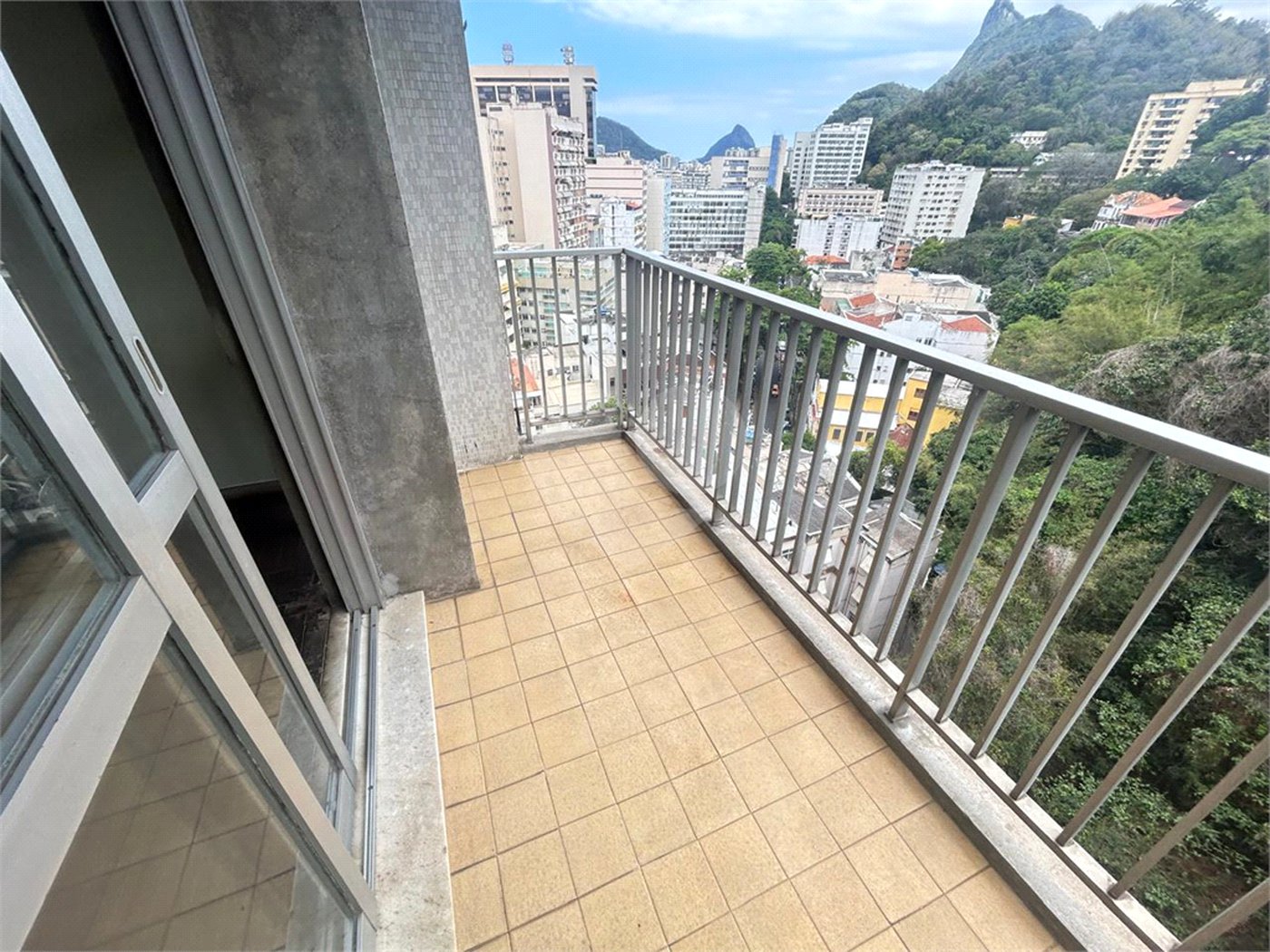 Apartamento à venda com 2 quartos, sendo 1 suíte, em Botafogo, Rio de Janeiro, RJ