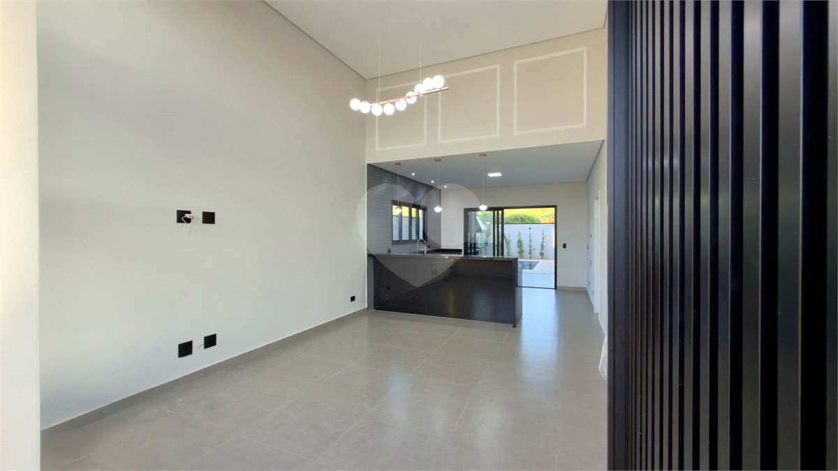 Casa térrea 3 dormitórios (3 suítes), espaço gourmet, piscina, 2 vagas garagem, condomínio fechado com ampla área lazer